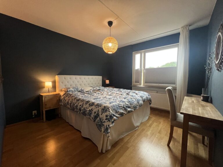 ba1d23882b04dc2898650dbd8a7a8f154b03cf4439da9299fa2729af4ba8270f