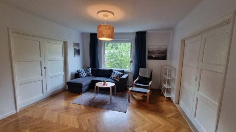 c2bf7c7fe4257bfeda3fd3be6f3dde4c29acff5cf312be2c1e689a846dccfda4