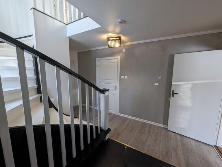 c57009f9e20ddbfd3d823d7face1784488fcc6ccf9451879c8d68dab6e9703b8