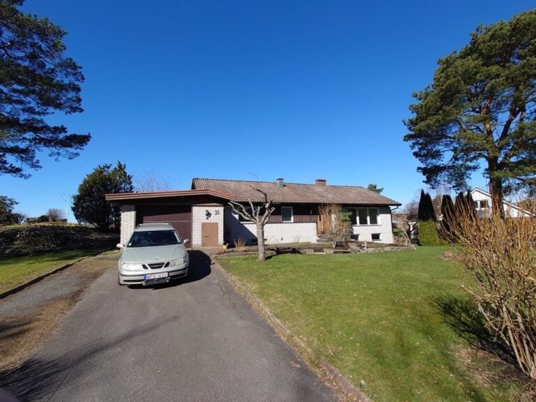 cd301e30a5fe949aee22d86b393dabeb38a476f87702b4e8fb82a5e9ad67e42b