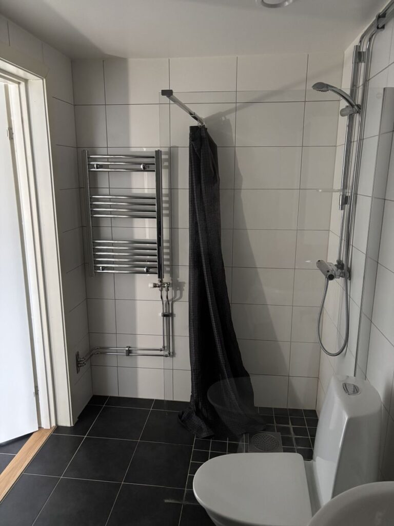 d40f1a9a49d203668a482ea19bff3f536378cbb590bb2edded0be68b123f53ac