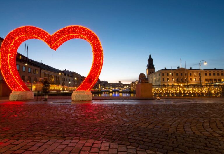 Looking for Gothenburg rent apartment long term stays? Explore the best neighborhoods, rental costs, and expert tips.