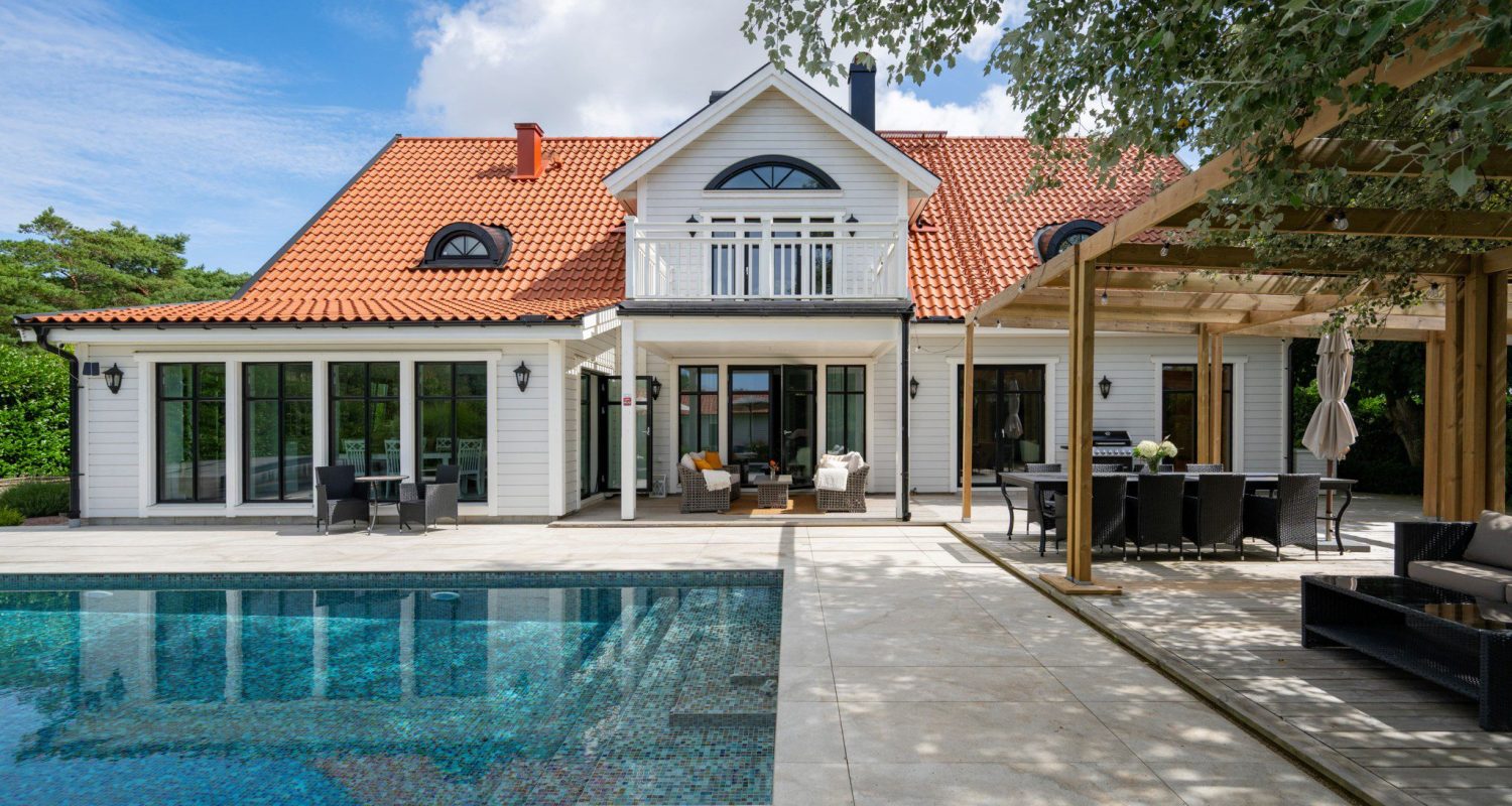 Upptäck hur du hyr ut din bostad till företag 2025 med Rentaborg – säkra hyresgäster, smarta avtal och trygg inkomst hela året